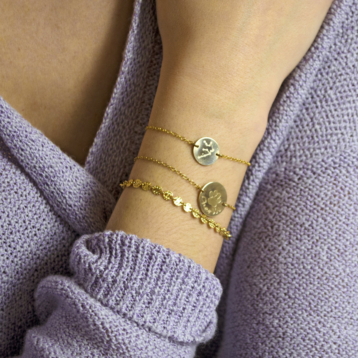 Dainty Gold or Silver Loop Chain Bracelet - Danique Jewelry